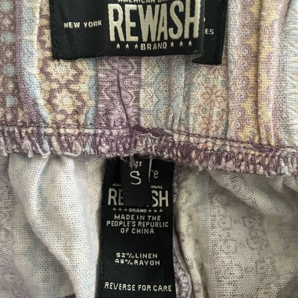 Rewash Linen Blend Tapestry Boho Shorts W/ Fringe Bottom Purple Tones Size small - Picture 3 of 4